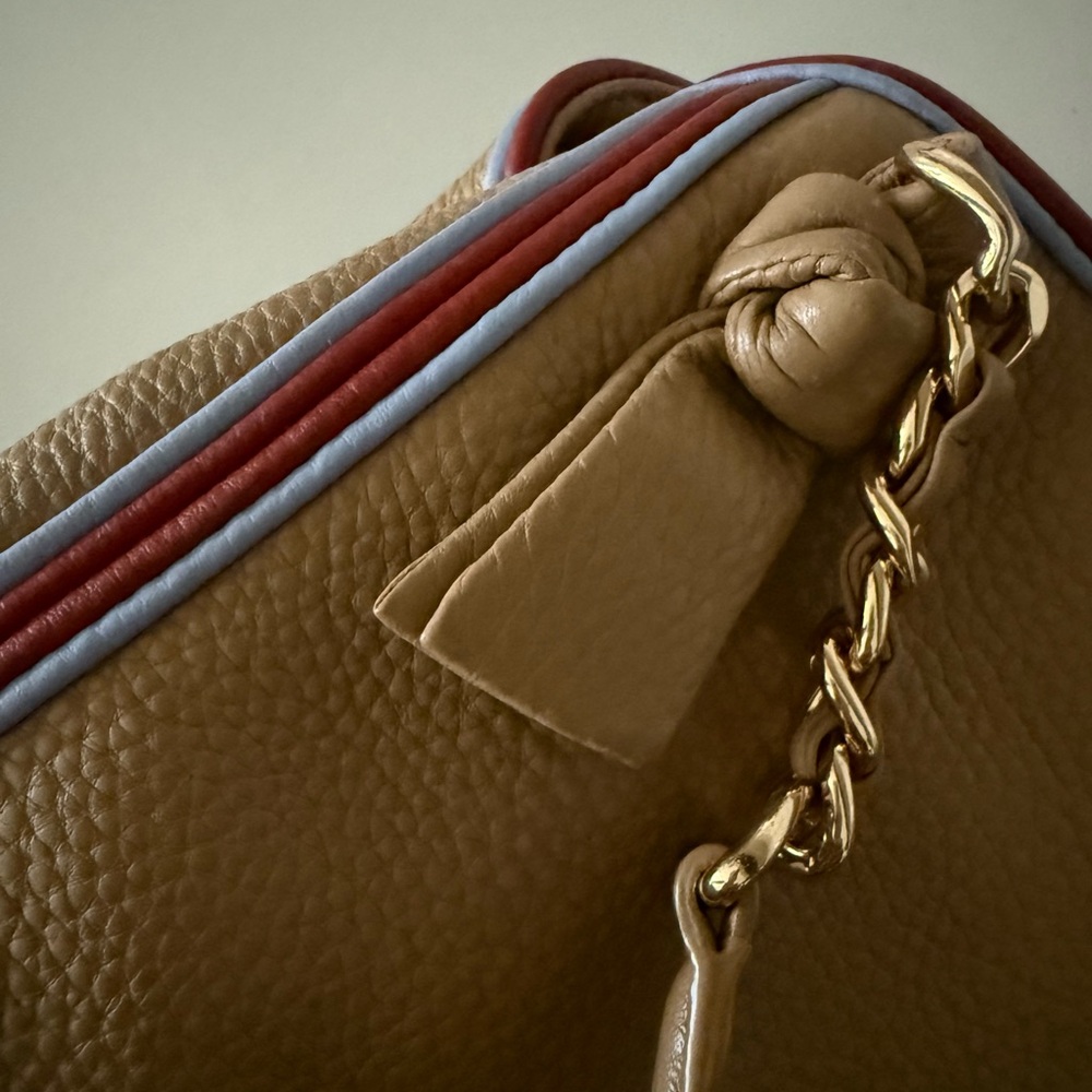 Tory Burch Tan Shoulder Bag with Red and Blue Trim - Picture 14 of 14
